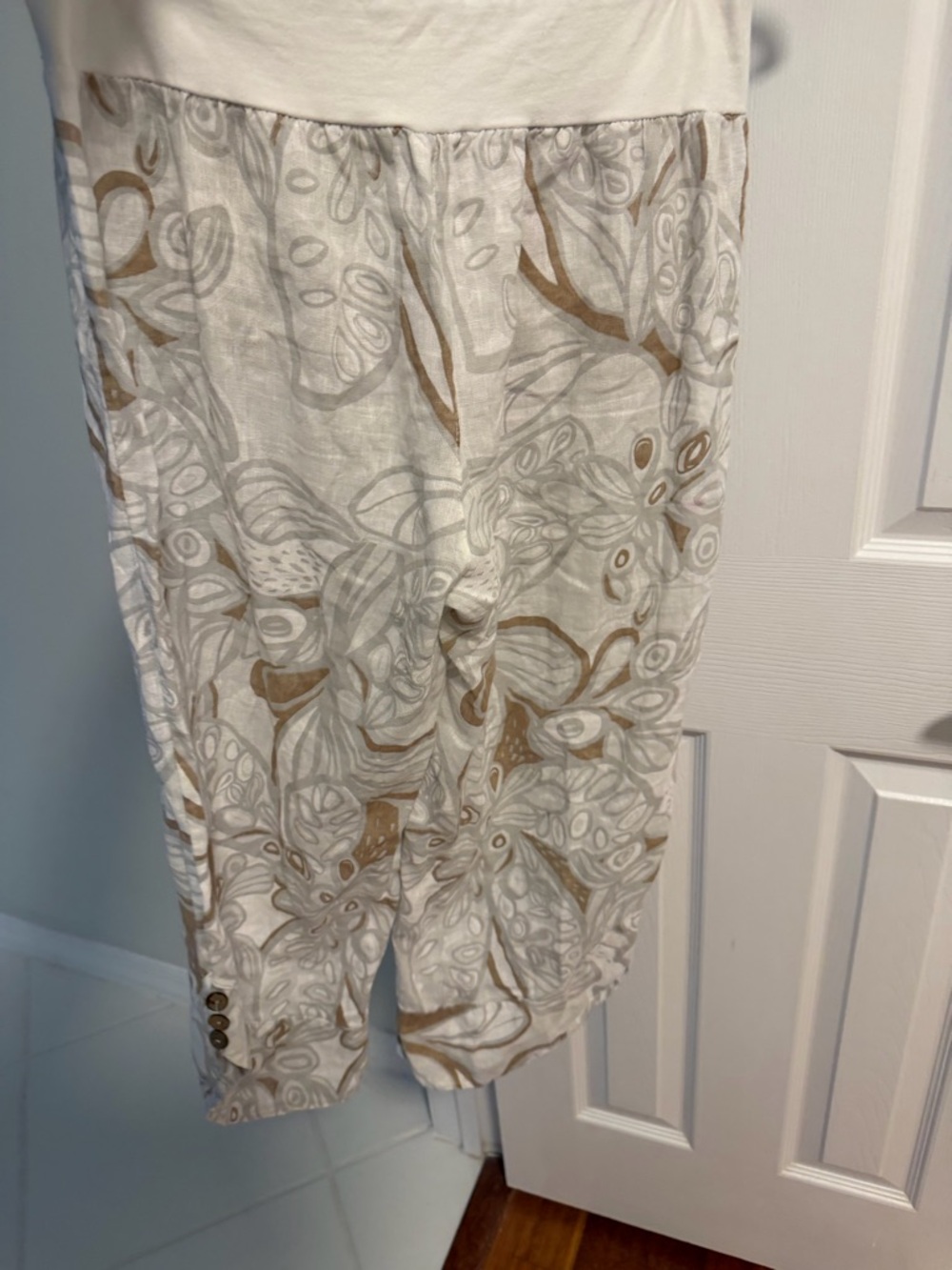 Made in Italy Linen Lightweight White & tan Printed Wide-Leg Pants in Large - Picture 14 of 14
